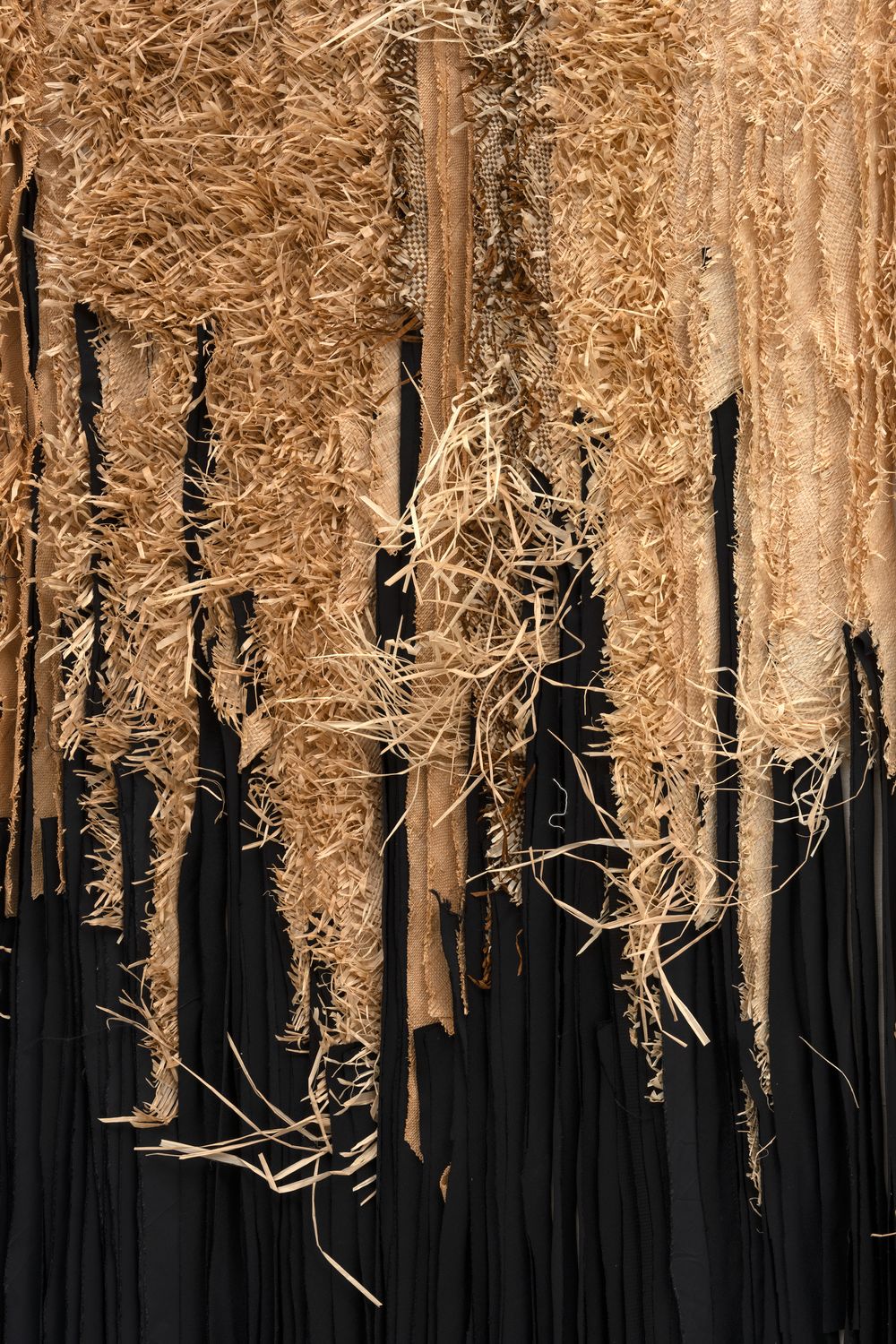 Joël Andrianomearisoa:THINGS AND SOMETHING TO REMEMBER BEFORE THE DAYLIGHT (Detail), 2024,Textile, 260 x 180 cm, © Courtesy of the artist and Almine Rech Gallery